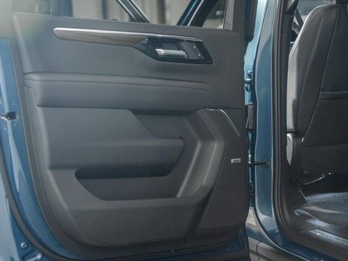 New 2026 Chevrolet Suburban High Country image 45