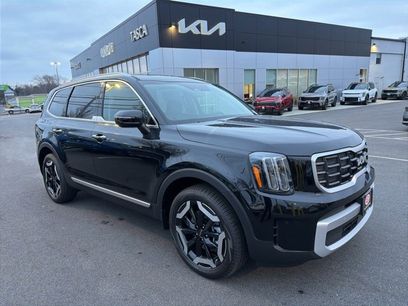 New 2025 Kia Telluride S