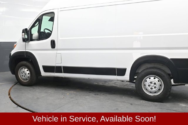 Used 2023 RAM ProMaster 2500 FWD image 4