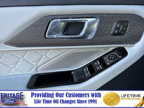 New 2026 Ford Explorer Platinum w/ LUX Leather Package AWD/4WD image 11