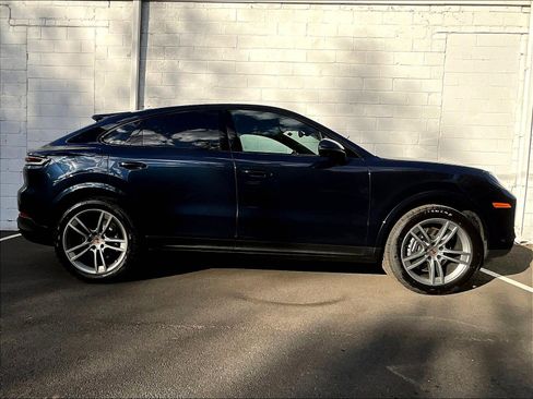 New 2026 Porsche Cayenne Coupe image 6