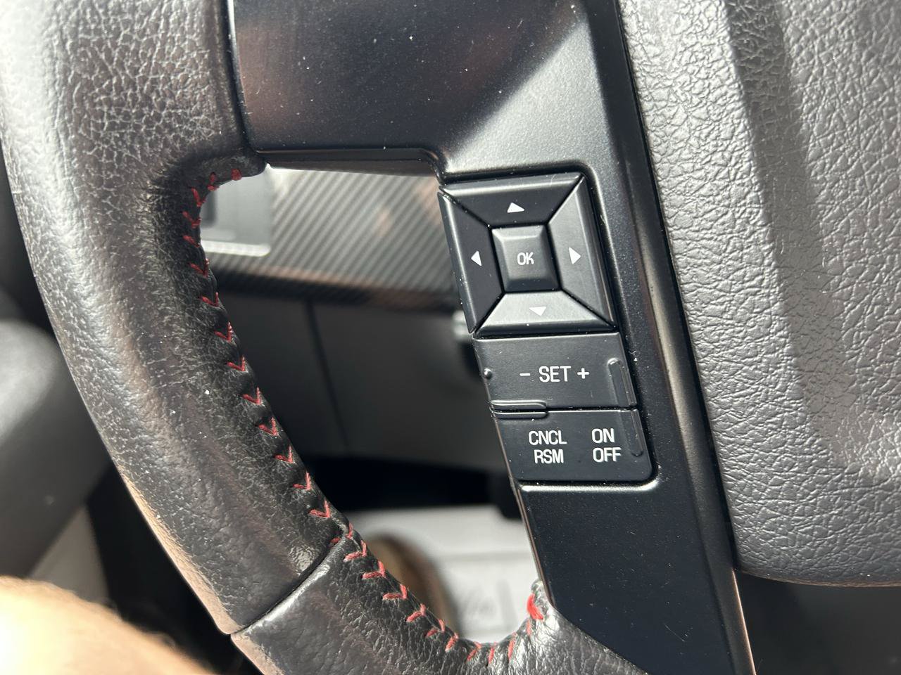 Used 2013 Ford F150 Lariat w/ Mid Equipment Group AWD/4WD image 17