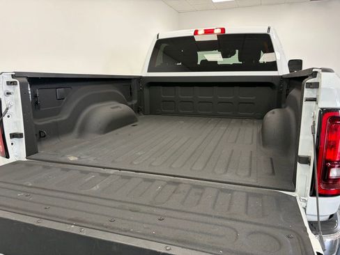 Used 2025 RAM 2500 Big Horn image 7
