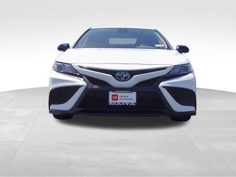Certified 2023 Toyota Camry SE image 9