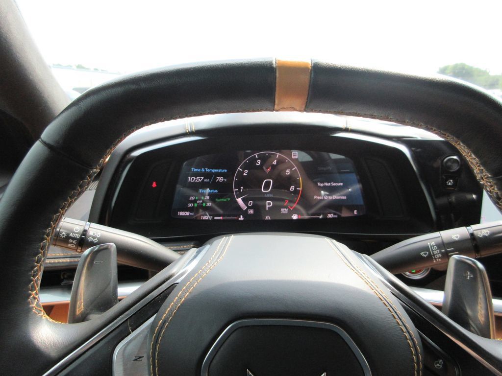 Used 2021 Chevrolet Corvette Stingray Premium Conv w/ Z51 Performance Package RWD image 24