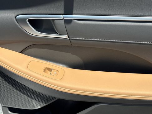 Used 2026 Hyundai Sonata Limited FWD image 18