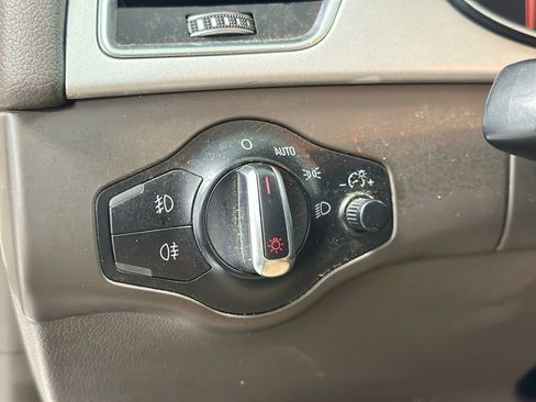 Used 2016 Audi A4 2.0T Premium w/ Convenience Plus Package image 15