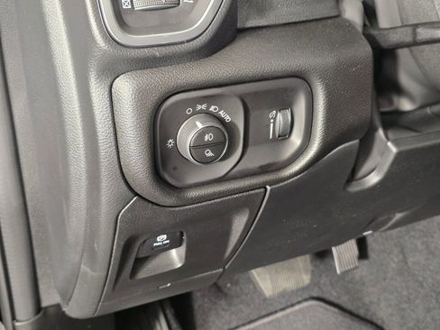 New 2026 RAM 1500 Big Horn w/ Sport Appearance Package AWD/4WD image 23