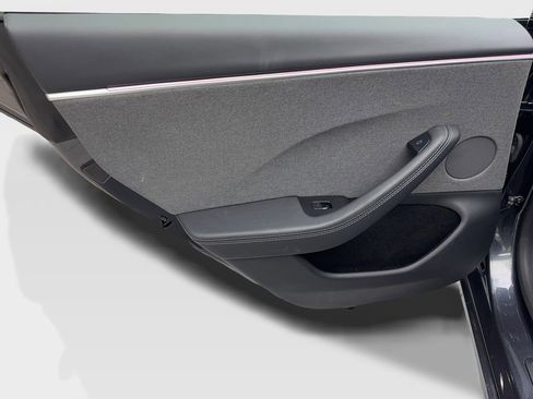 Used 2024 Tesla Model 3 Long Range RWD image 35