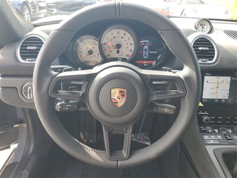 Used 2025 Porsche 718 Cayman GT4 RS image 31