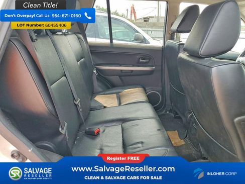 Used 2012 Suzuki Grand Vitara Limited AWD/4WD image 15