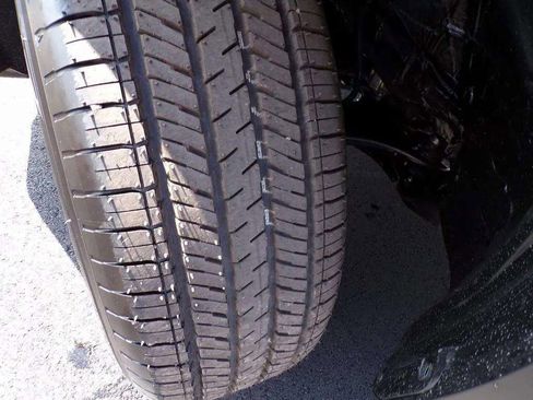 Certified 2025 Subaru Forester Premium image 23