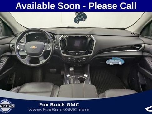 Used 2019 Chevrolet Traverse LT w/ LT Premium Package AWD/4WD image 9
