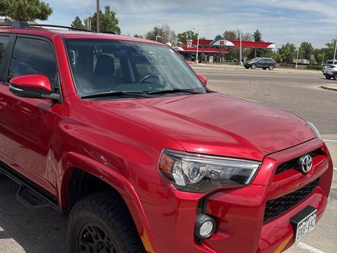 Used 2015 Toyota 4Runner SR5 Premium AWD/4WD image 2