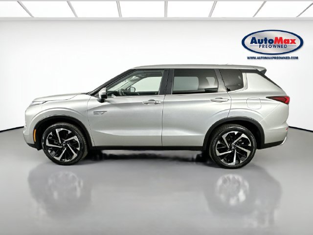 Used 2023 Mitsubishi Outlander SE AWD/4WD image 8