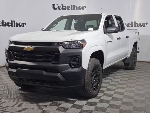 New 2026 Chevrolet Colorado W/T w/ WT Custom Package AWD/4WD image 3