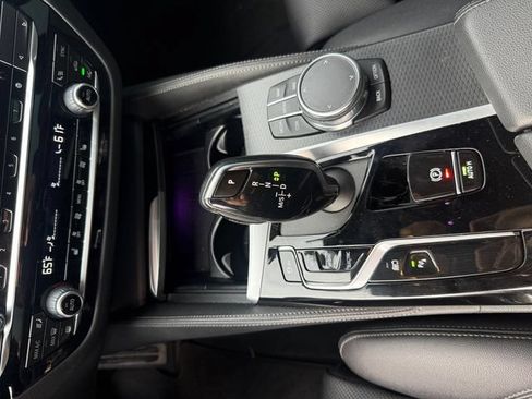 Used 2023 BMW 530e w/ M Sport Package RWD image 18