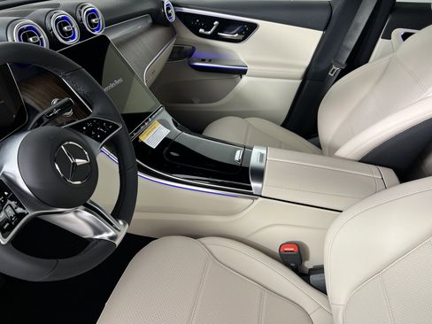 New 2026 Mercedes-Benz GLC 300 4MATIC image 4