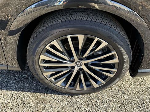 Used 2024 Lexus RX 350 Premium Plus w/ Conv and Tech image 7