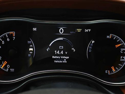 Used 2021 Jeep Grand Cherokee Overland image 16