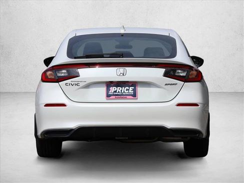 Used 2025 Honda Civic Sport image 6