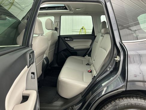 Used 2017 Subaru Forester 2.5i Limited w/ Popular Package #2 AWD/4WD image 25