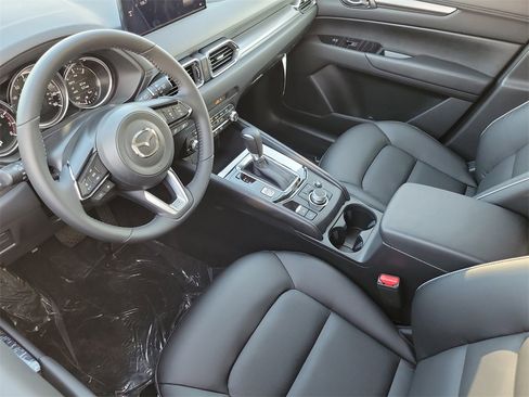 New 2025 MAZDA CX-5 AWD 2.5 S w/ Select Package image 4
