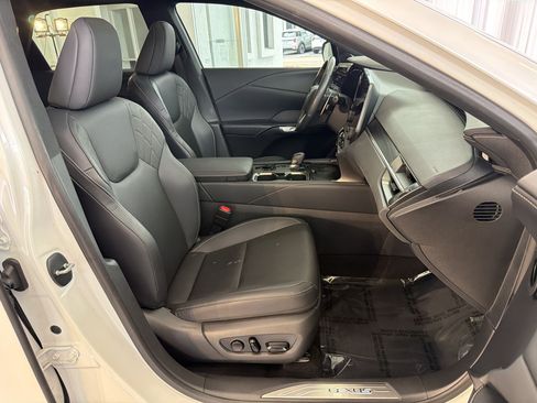 Used 2024 Lexus RX 350 Premium w/ Accessory Package (K3) FWD image 25
