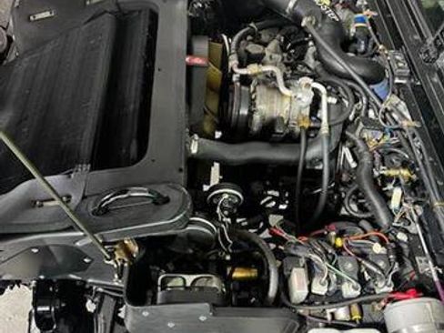 Used 1997 HUMMER H1 4-Door Wagon image 4