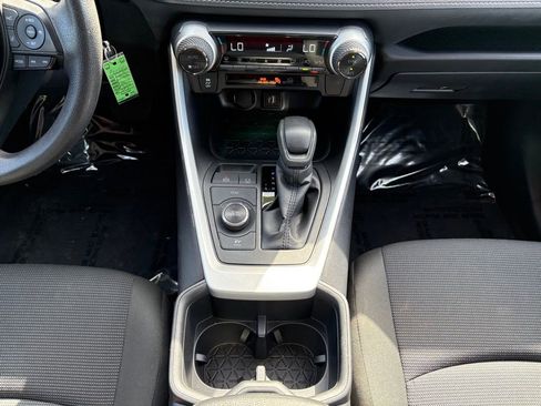 Certified 2025 Toyota RAV4 LE image 29