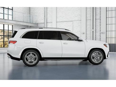 New 2026 Mercedes-Benz GLS 450 4MATIC image 17