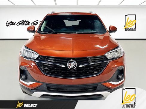 Used 2021 Buick Encore GX Select w/ Advanced Technology Package FWD image 2