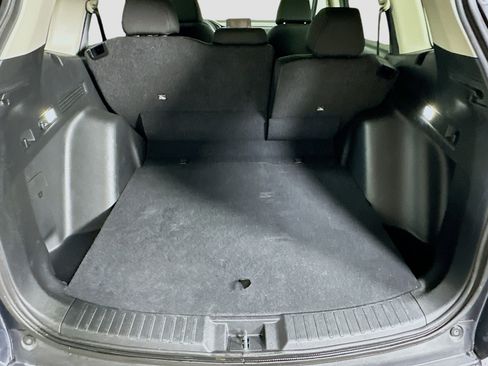 Used 2025 Honda CR-V LX image 27