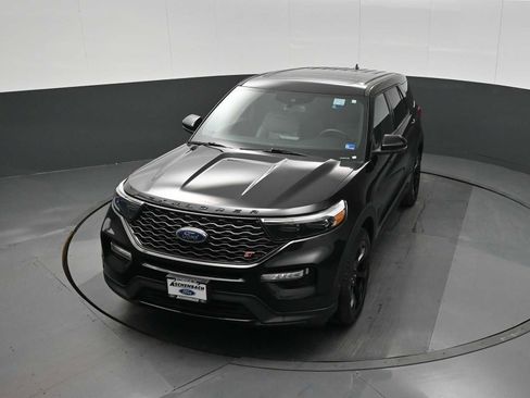 Used 2022 Ford Explorer ST w/ Equipment Group 401A image 12