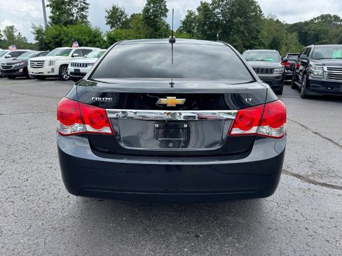 Used 2016 Chevrolet Cruze LT FWD image 4
