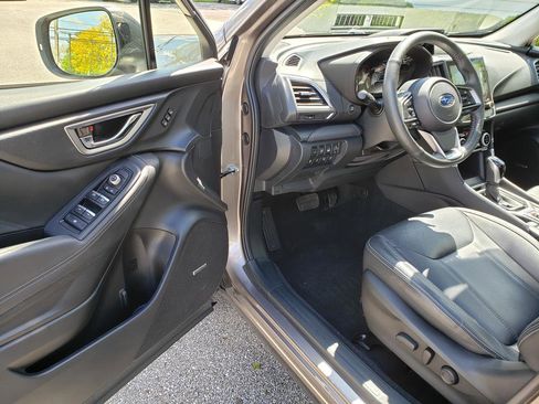 Used 2022 Subaru Forester Touring w/ Popular Package #2 AWD/4WD image 8