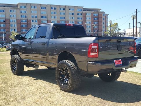 Used 2022 RAM 2500 Big Horn w/ Level C Equiment Group AWD/4WD image 5