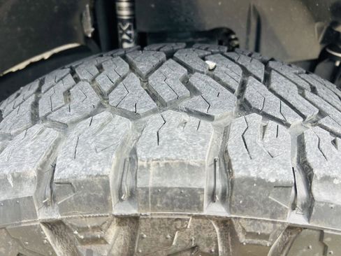 Used 2021 Jeep Wrangler Unlimited Sport image 37