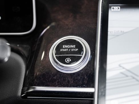 Used 2022 Mercedes-Benz S 580 4MATIC Sedan image 46