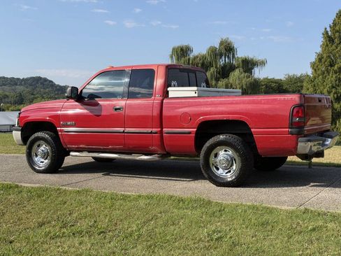 Used 1999 Dodge Ram 2500 Truck 2WD Quad Cab image 5