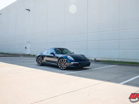 Used 2015 Porsche 911 Carrera image 29