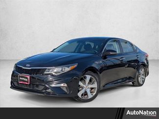 Used 2019 Kia Optima S video 1