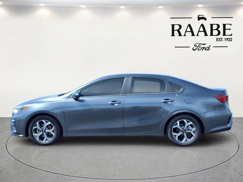 Used 2021 Kia Forte LXS FWD image 4