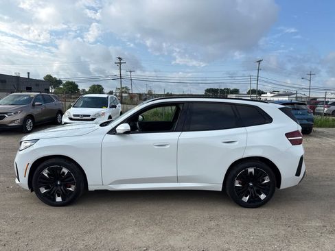 Used 2025 BMW X3 xDrive30i w/ Premium Package AWD/4WD image 12