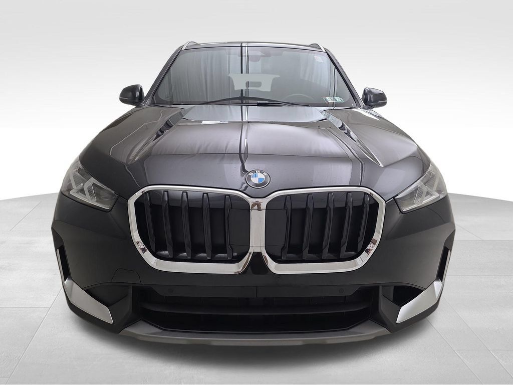 Certified 2023 BMW X1 xDrive28i AWD/4WD image 4