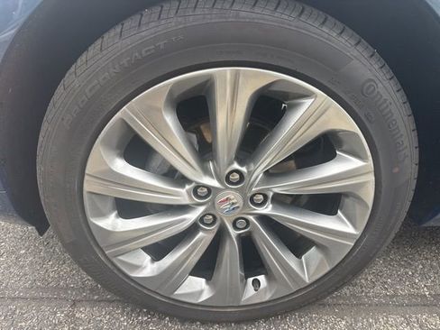 New 2025 Buick Envista Avenir image 5