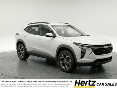 Used 2025 Chevrolet Trax LT w/ LT Convenience Package