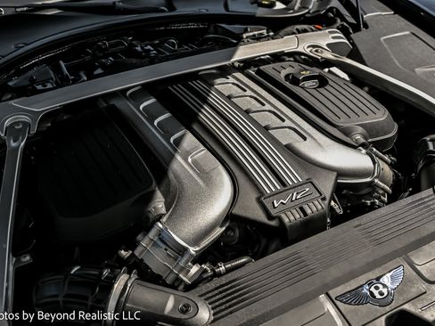 Used 2020 Bentley Continental GT image 18