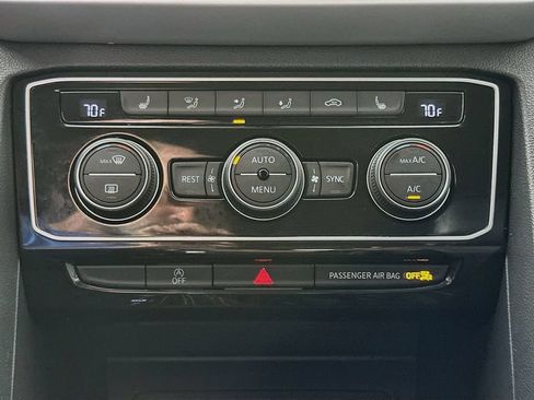 Used 2022 Volkswagen Atlas SE FWD image 18