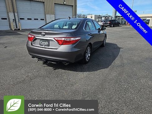 Used 2015 Toyota Camry XLE w/ Advanced Technology Package image 10